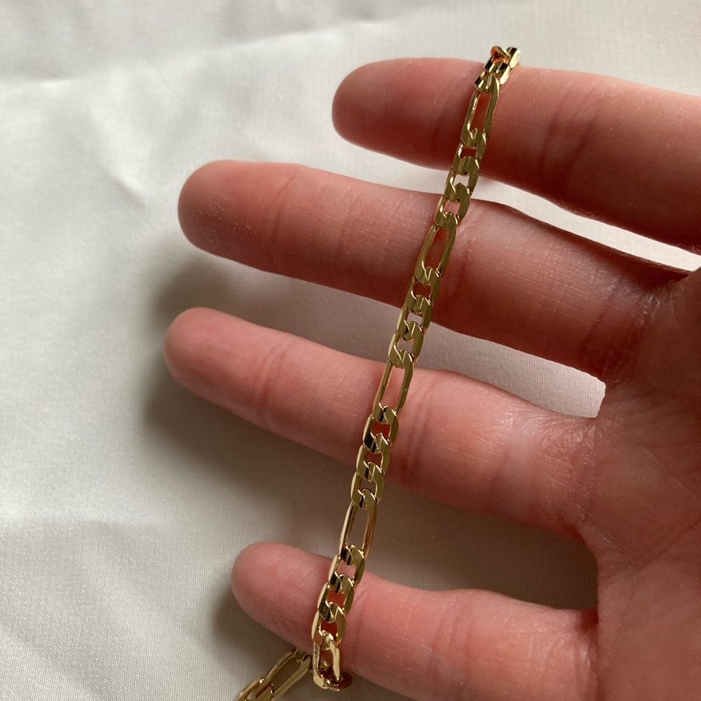 NEW Vanessa Mooney gold figaro layering stacking chain bracelet gold - Picture 7 of 7